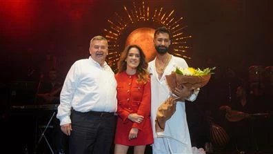 ÇEŞME KURTULUŞU TAN TAŞÇI İLE ZİRVEYE ÇIKTI