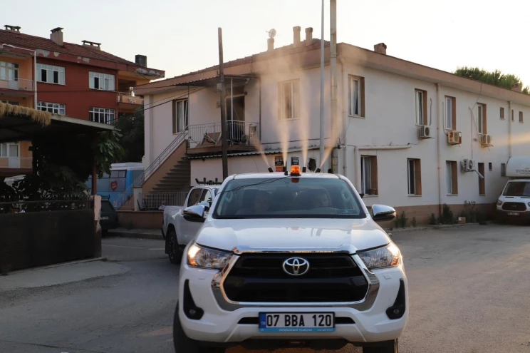 Ödemiş Belediyesi İlaçlama Çalışmalarına Başladı