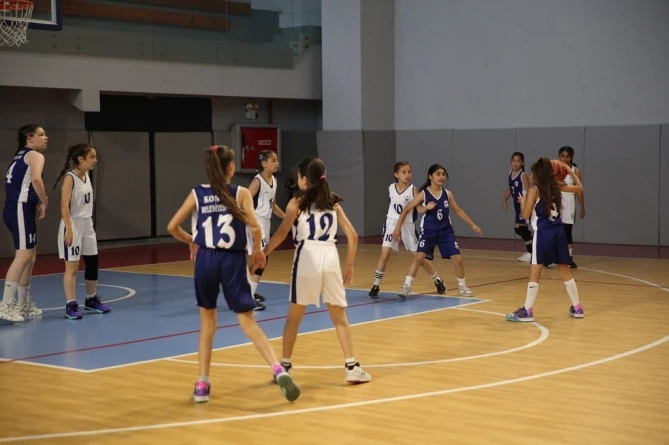 Konak Belediyesi Spor Okullarında Yaz Dönemi Kursları Başlıyor