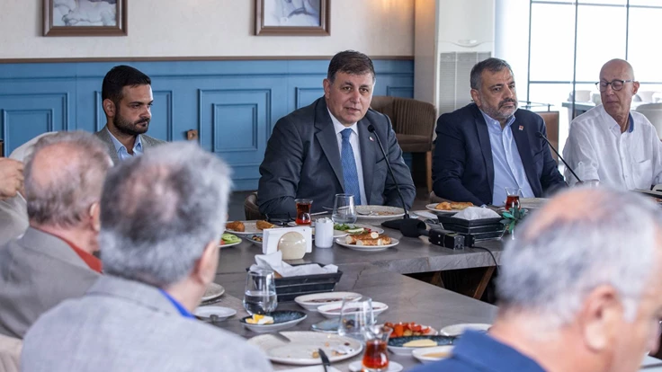 “Bizim için Cumhuriyet esastır”