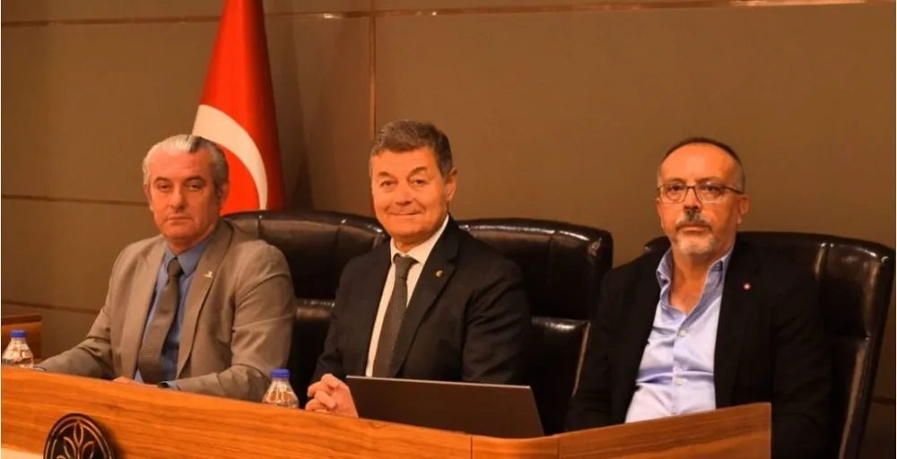 ALİAĞA, BERGAMA VE MENEMEN TİCARET ODALARI İSTİŞARE TOPLANTISINDA BİR ARAYA GELDİ